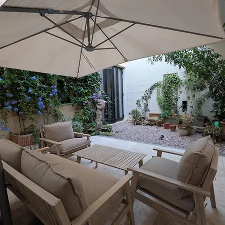 Апартаменты Cosy In Three Cities *